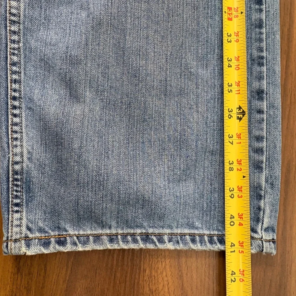 Levis 569 Loose Straight Jeans 38x30 Light Wash Distressed Y2K Rare Blank R Tab